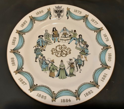 1975 the oyly carte plate - d'oyly,